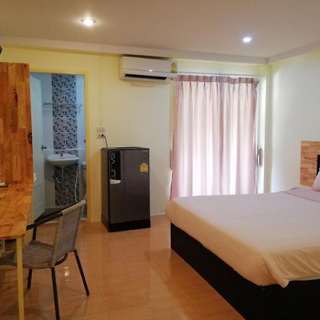 Rinradee Place Buriram Exteriör bild